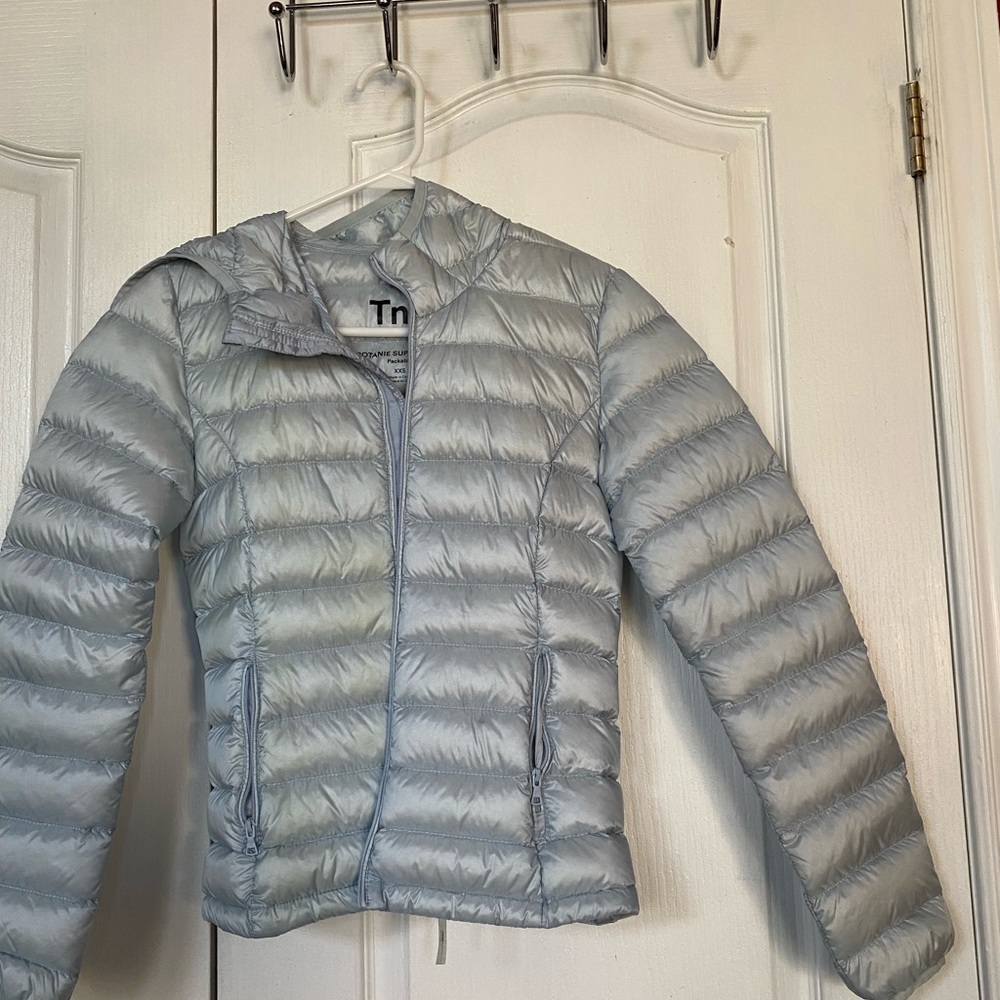 TNA Super Light Packable Jacket